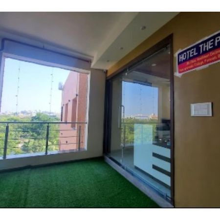 Hotel The Pill, Bhavnagar Exterior foto